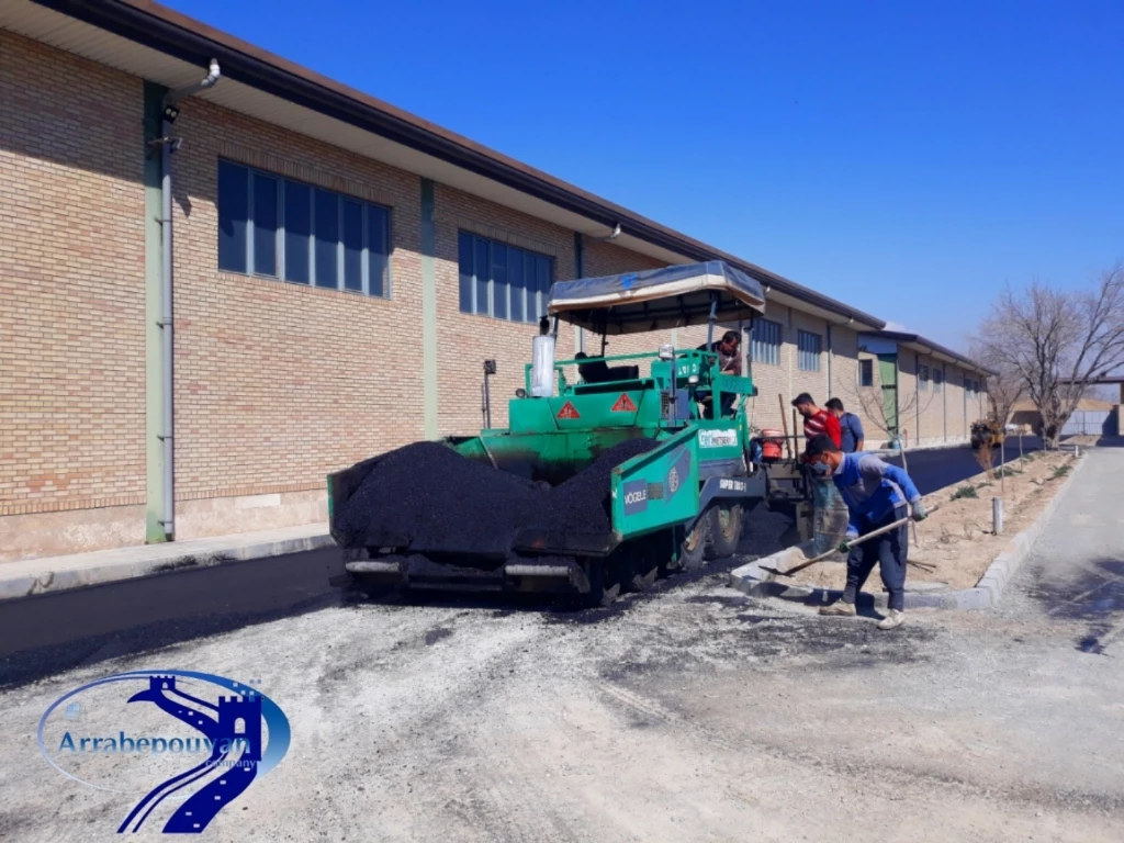 کاربرد آسفالتکاری مکانیزه