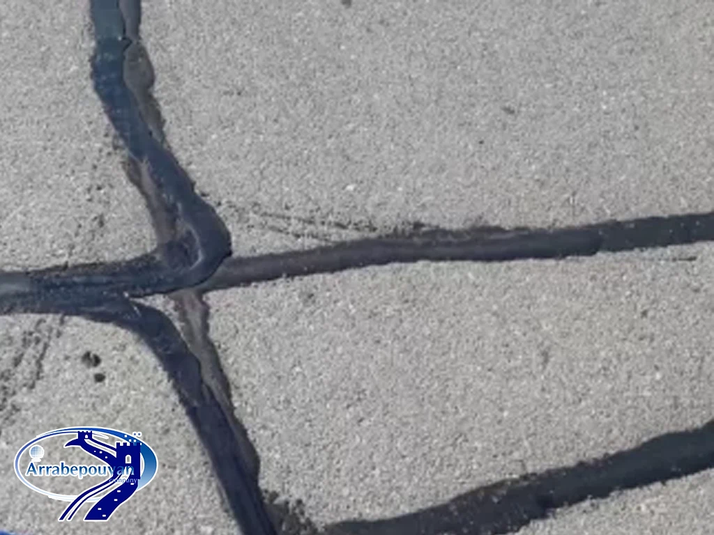 درزگیری آسفالت